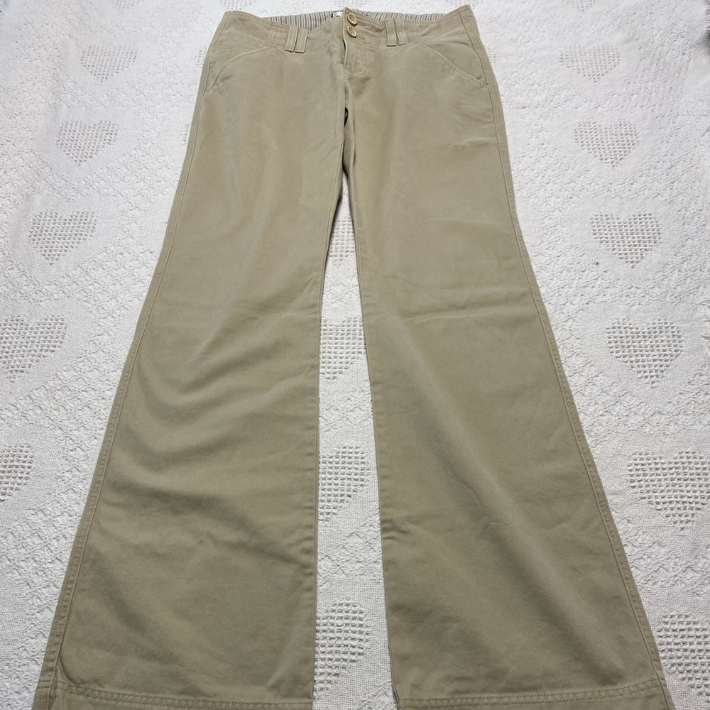 Abercrombie and Fitch Flared Khakis (4L)
